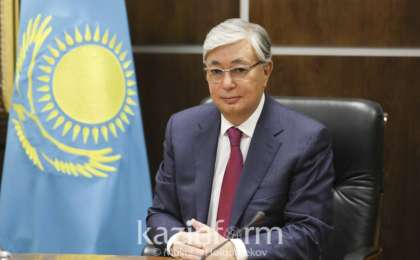 托卡耶夫总统祝愿高考生取的好成绩