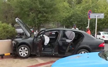 Қарағандыда әкімдіктің қоршауына соғылған мектеп түлегіне су жаңа көлікті ата-анасы сыйлаған - Қазақстан жаңалықтары