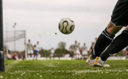 Шымкентте футбол жанкүйелері арасында жаппай төбелес болды (видео)