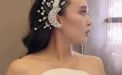 "Ерекше күн": Қалыңдық көйлегіндегі Айжұлдыз Адайбекова тағы да елдің қызу талқысына түсті