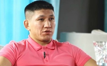 "Кейде өмір сүргің келмей қалатын кездер болады": Қуат Хамитов ең ауыр тиген жекпе-жектері жайлы - Қазақстан жаңалықтары