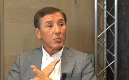 Назарбаевты Елбасы мәртебесінен айыру қажет - Болат Әбілов