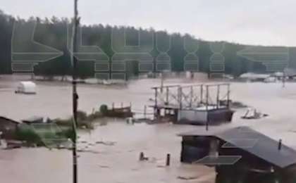 Ресейде су бөгеті жарылды