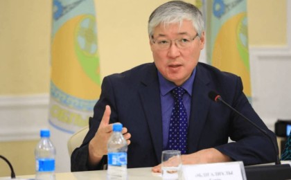 Берік Әбдіғалиұлы: Мемлекеттік басқару жүйесін өзгерту керек