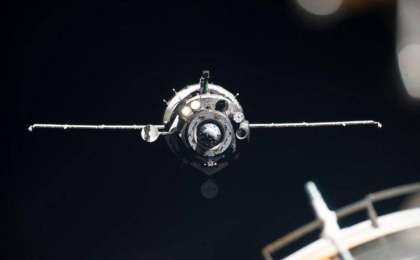 联盟MS-14载机器人飞船与国际空间站成功对接