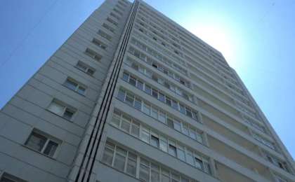 Шымкентте ер адам 16-шы қабаттан құлап, мерт болды