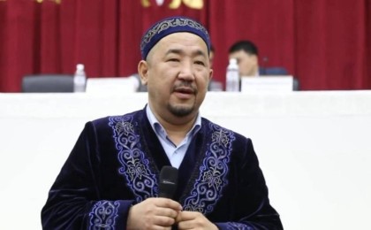 Қазақ дәстүрінде бетті тұмшалау деген нәрсе жоқ - Нұрлан имам хиджап туралы айтты