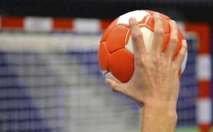 女子手球亚锦赛：哈萨克斯坦队取得两连胜