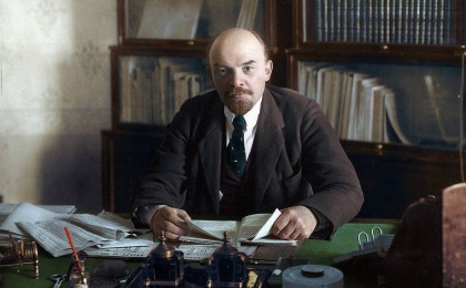 Қазақ депутаты: Ленин мен Кеңес өкіметінің арқасында біз өз жерімізді алдық