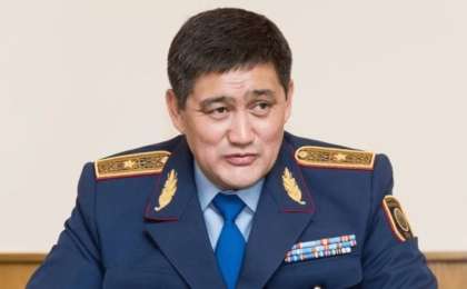 БАҚ: Қаңтар оқиғаларынан кейін сотталған генерал Серік Күдебаев елден қашып кетті