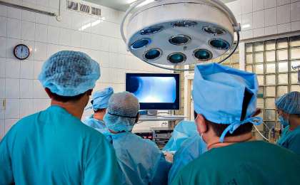 Ауыл медицинасы жаңа аурухана мен білікті дәрігерлерге мұқтаж - Олжас Бектенов