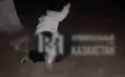 Атырауда кәмелетке толмаған қыз қатарласын аяусыз ұрып-соғып, тепкінің астына алған 