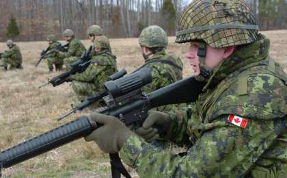 Қарулы күштерге әйел қолбасшы болды