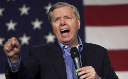 АҚШ-тың аға сенаторы Ресей халқын Путинді өлтіруге шақырды