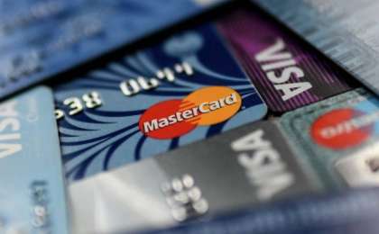 Visa мен Mastercard Ресейде жұмысын тоқтатады