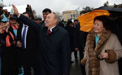 Көрінбей кеткеніне ұзақ уақыт болған Сара Назарабаева экранға шықты