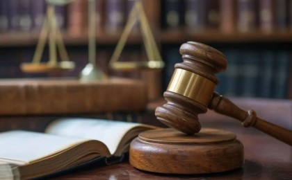 Ақмола облысы: төбелескен әкім орынбасары мен апарат басшысы айыппұлмен құтылды