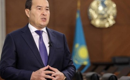 "Үкімет отставкаға кетеді" - премьер-министр Смайылов