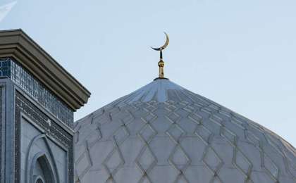 Шаң жұтса ораза бұзыла ма: Баланың сұрғы имамды жылатты