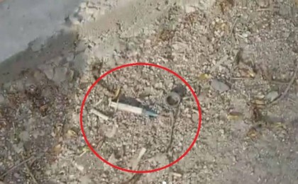 Алматыда тротуарда шашылып жатқан қолданылған шприц жұртты шошытты (видео)