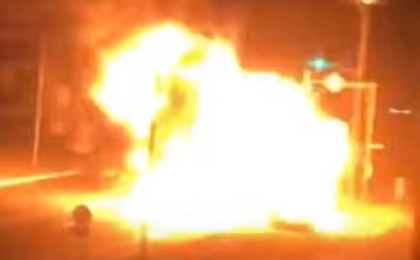 Ақтау қаласының ортасындағы күшті жарылыс видеоға түсіп қалды