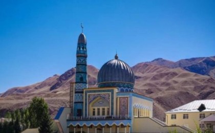 Қырғызстан ислам халифаты бола ма: Қырғыз ата заңынан «зайырлы мемлекет» ұғымы алынып тасталуы мүмкін