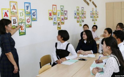 Мұғалімдер "пайдасыз" кәсіподаққа жарна төлеуді қаламайды