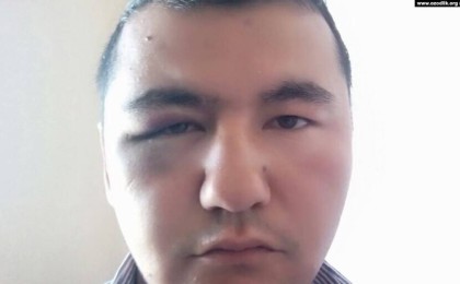 Оқушыға "екі" қойған мұғалімді ұрып кеткен