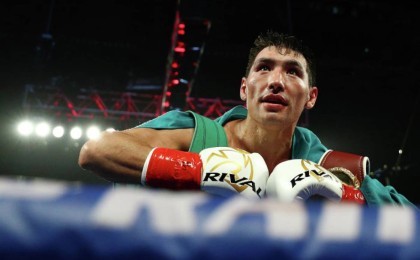 Альварес пен Джейкобсты жеңе алатынымды бәрі біледі