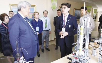 16 жастағы Астана тұрғыны NASA-да тағылымдамадан өтті