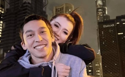 "Еркемен бірге сахнаға шықпаймын": Әнші Раим өзінен үлкен әйелімен неліктен ән айтпайды (видео)