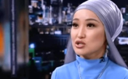 "Болашақта түбегейлі қоямын": Мөлдір Әуелбекова неліктен өнерді қойғысы келетінін айтты