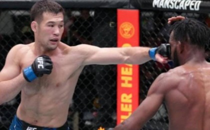 Шавкат Рахмоновты қазақстандықтар ерекше құрметпен қарсы алды (видео)