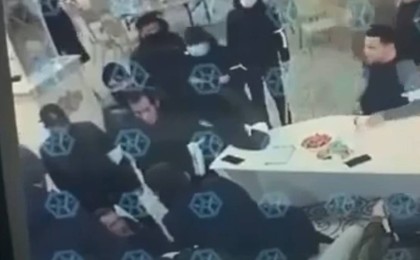 Дикий Арман тапаншамен кімді қорқытты? (ВИДЕО)