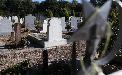 Қызметтер қымбаттаған: Ақтөбеліктер жақындарын жерлеу үшін несие алуға мәжбүр