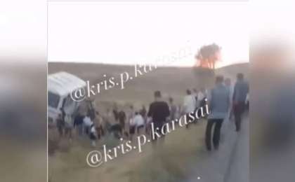 Алматы облысында автобус пен жеңіл көлік соқтығысты: екі адам қаза тапты