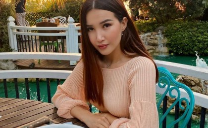 "Етегі түрілмеген, жат жұрттың табалдырығын аттамаған қызбын": Балжан Бидаш сүйіктісімен айырылысқанын айтты