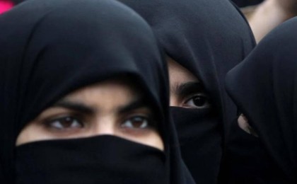 Инста-блогерлердің хиджабты сәнге айналдырып, елге дәріптегені дұрыс па? - мамандар пікірі