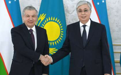 Тоқаев Шымкент қаласында Шавкат Мирзиеевпен бейресми кездесу өткізді