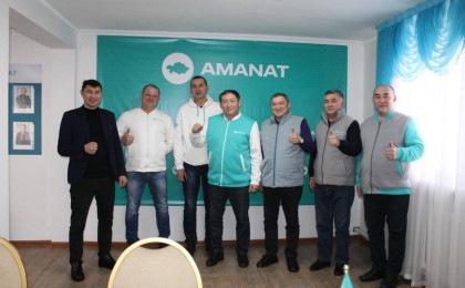 «AMANAT» партиясы облыстық сайлауалды штабының мүшелері бүгін Ертіс ауданында үгіт-насихат жұмыстарын жүргізді