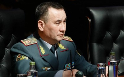 Қамауға алынған экс-Қорғаныс министрі кімнің мүддесіне қызмет етпек болған?