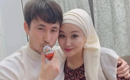 "130 мың теңге": "Меломен" тобы әншісінің бұрынғы әйелі экс күйеуінің алғаш рет алимент төлегенін көрсетті