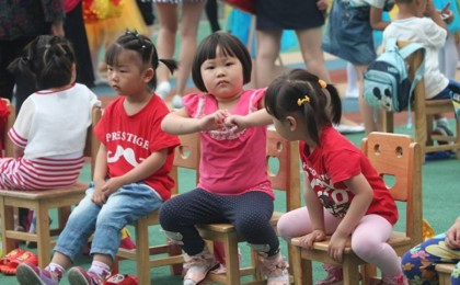 Қазақстан халқы Балаларды қорғау күнін атап өтіп жатыр