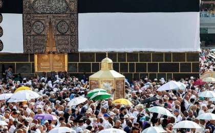 Меккедегі қажылық: қаза тапқандар саны артып жатыр