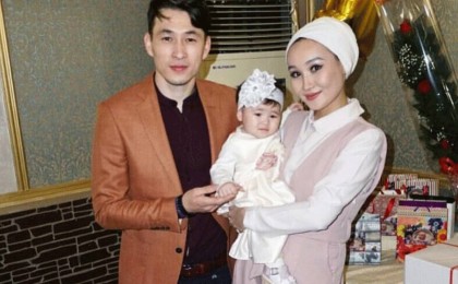 "Өнердегі достары Ғабиттің мені ұратынын білетін": Нұрилла Ақберен "Меломен" тобының жігіттеріне жауап берді