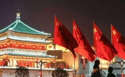 Бүгіннен бастап Қытай әлемдегі "халық саны ең көп ел" статусын жоғалтты