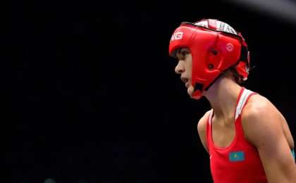 Карина Ибрагимова бокстан Әлем чемпионатында алғашқы жекпе-жегінде жеңіске жетті