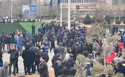 Жаңаөзенде мұнайшылар ереуілге шықты