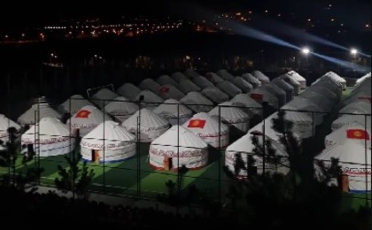 Қырғыз елі Түркияға киіз үй жеткізді