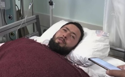 «Ұлым аштан өлмесін деп түкірігімді бердім» : 8 күннен соң аман табылған адамның оқиғасы (ВИДЕО)